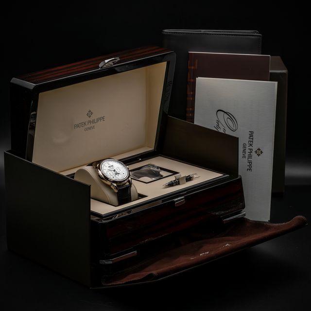 Patek Philippe Grand Complications 5270G-013 Image 7